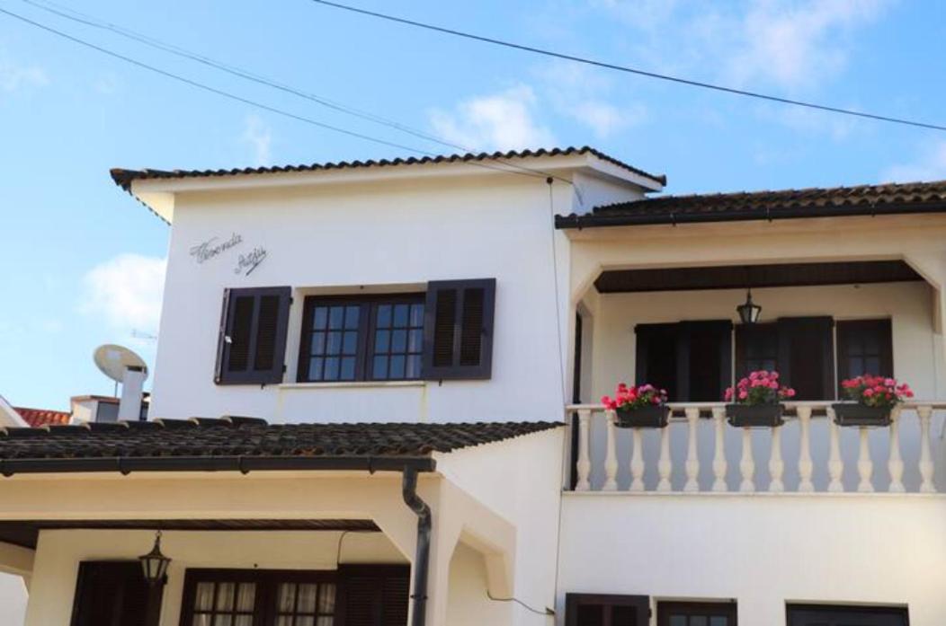 Vivenda Alju Villa Ourem Ngoại thất bức ảnh