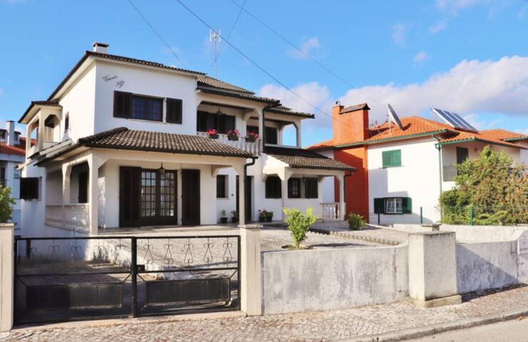 Vivenda Alju Villa Ourem Ngoại thất bức ảnh